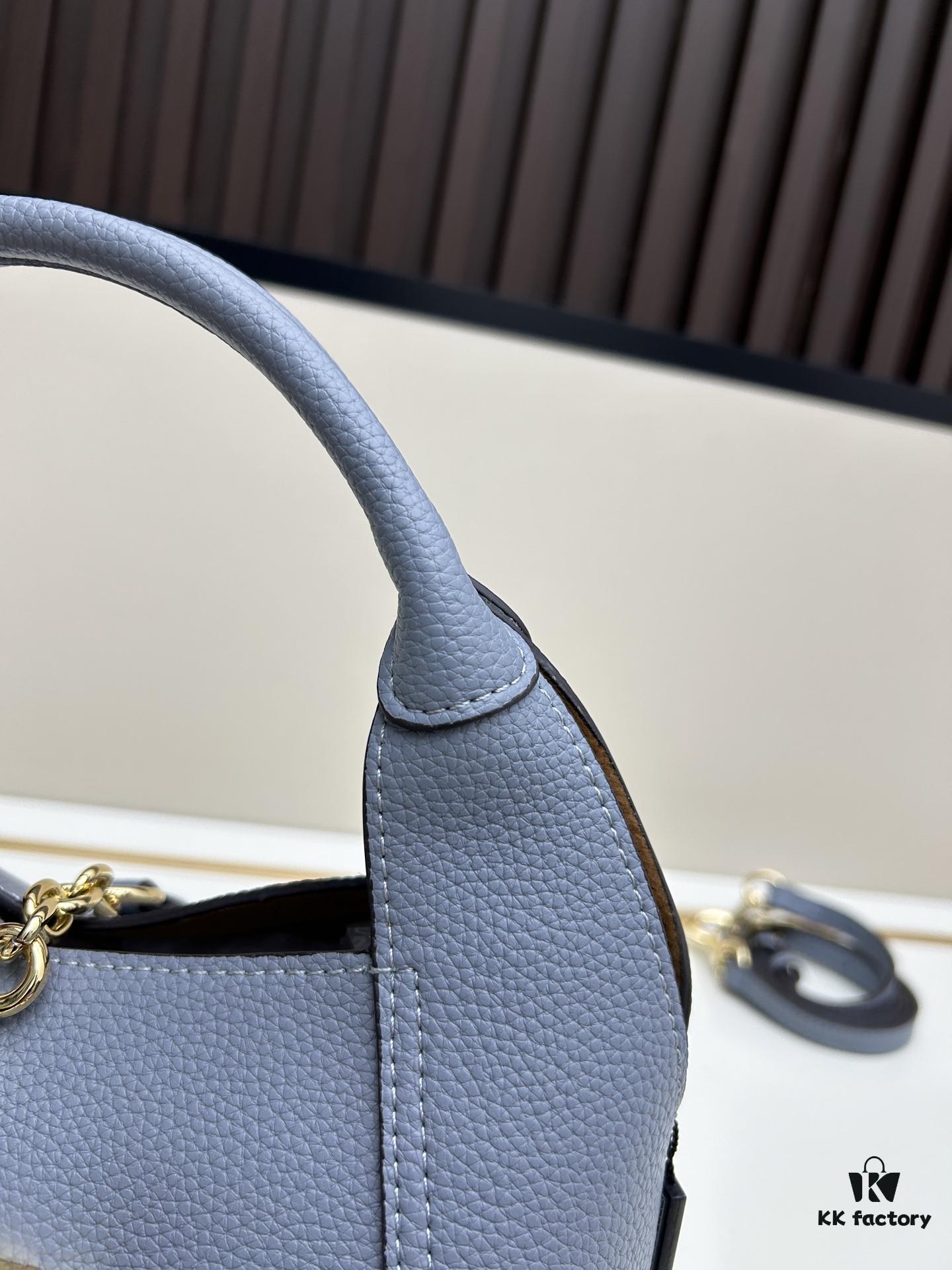 New Arrival with Gift Box 🎁, Gucci Softbit Leather Handbag or Crossbody Bag