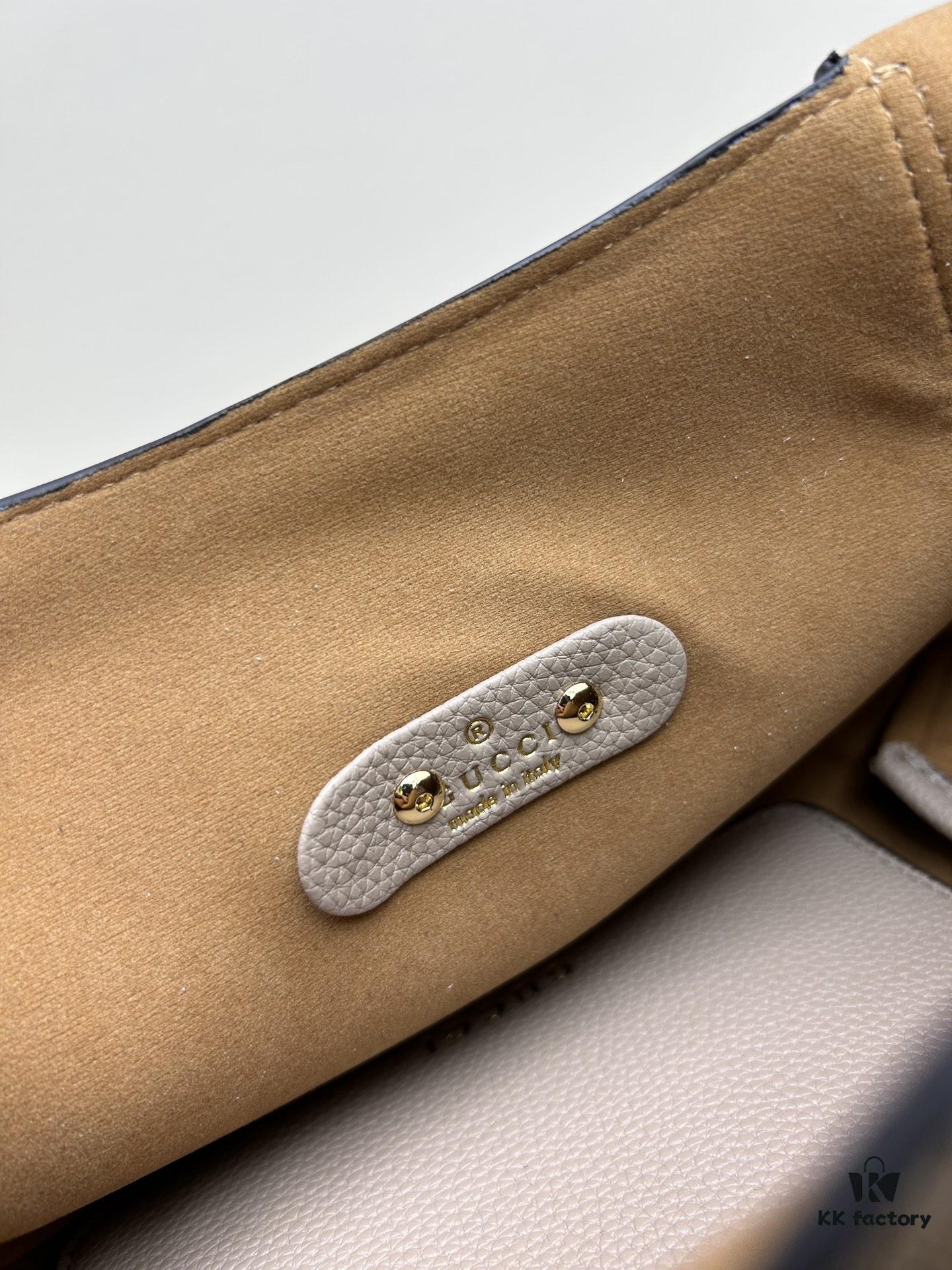 New Arrival with Gift Box 🎁 Gucci Softbit Leather Collection Handheld or Crossbody Bag