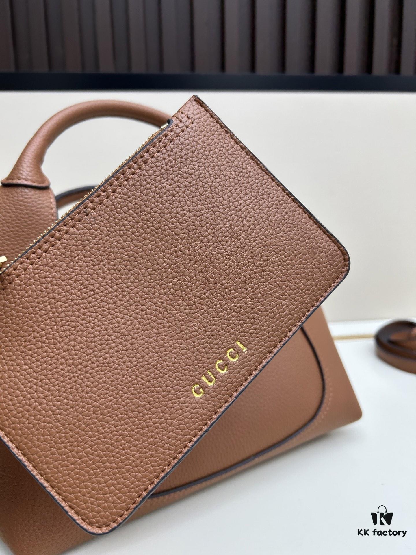 New Arrival with Gift Box 🎁, Gucci Softbit Leather Handbag or Crossbody Bag