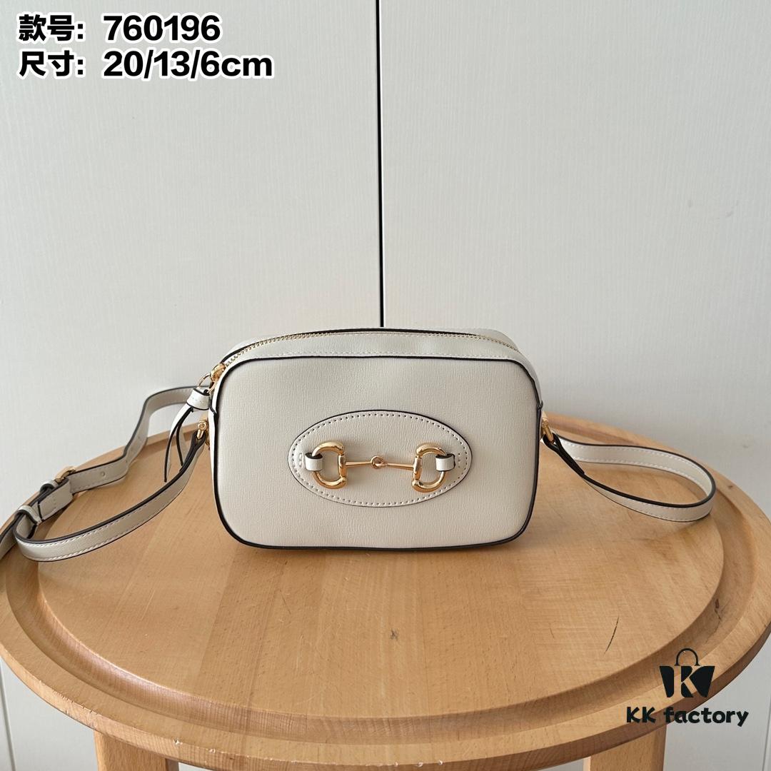 69308bc16e68136f4d9a8fd2 Gucci Horsebit 1955 Camera Bag Toast Shape, Item No: 760196 White Leather, Size: 20×13×6cm