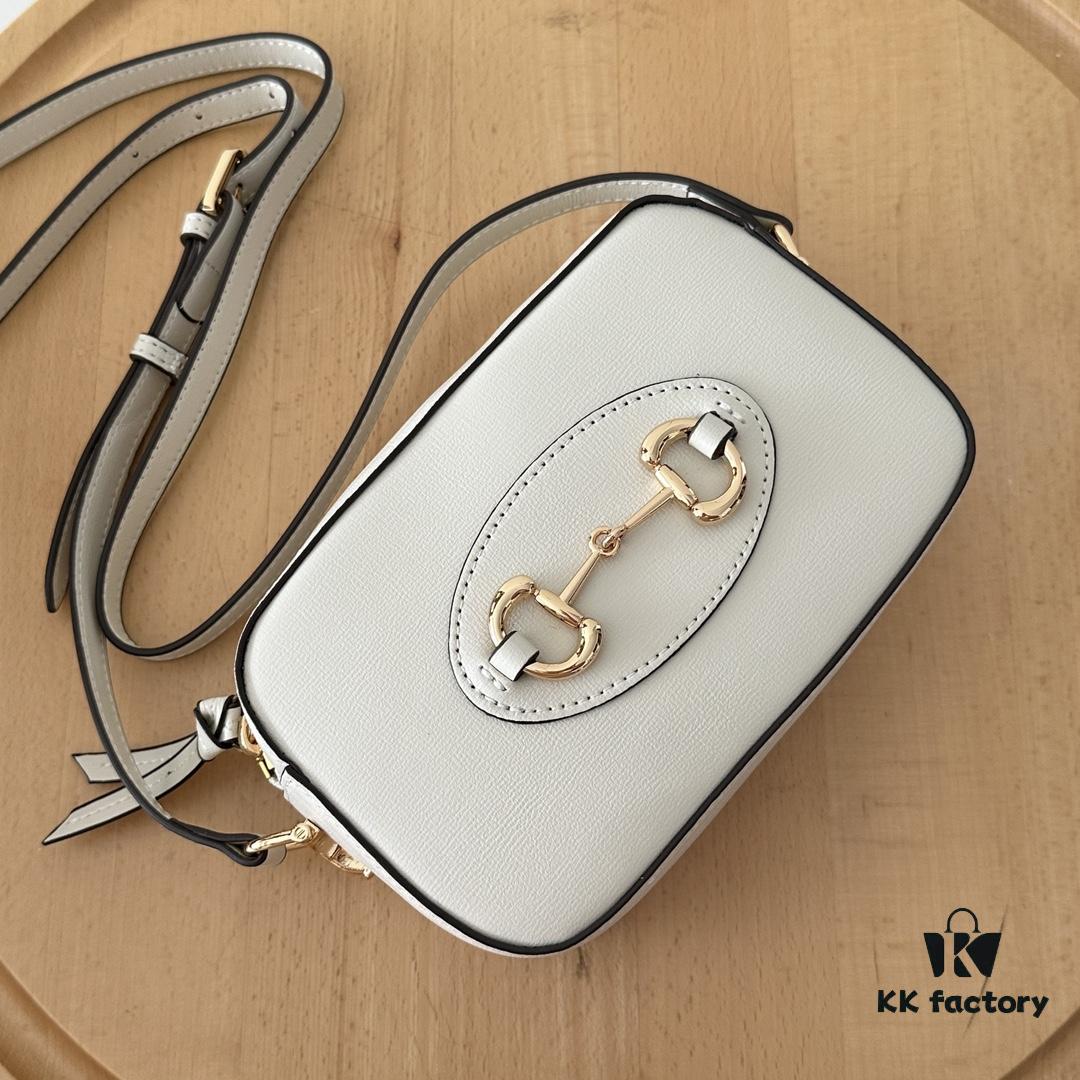 69308bc36e68136f4d9a8fd7 Gucci Horsebit 1955 Camera Bag Toast Shape, Item No: 760196 White Leather, Size: 20×13×6cm