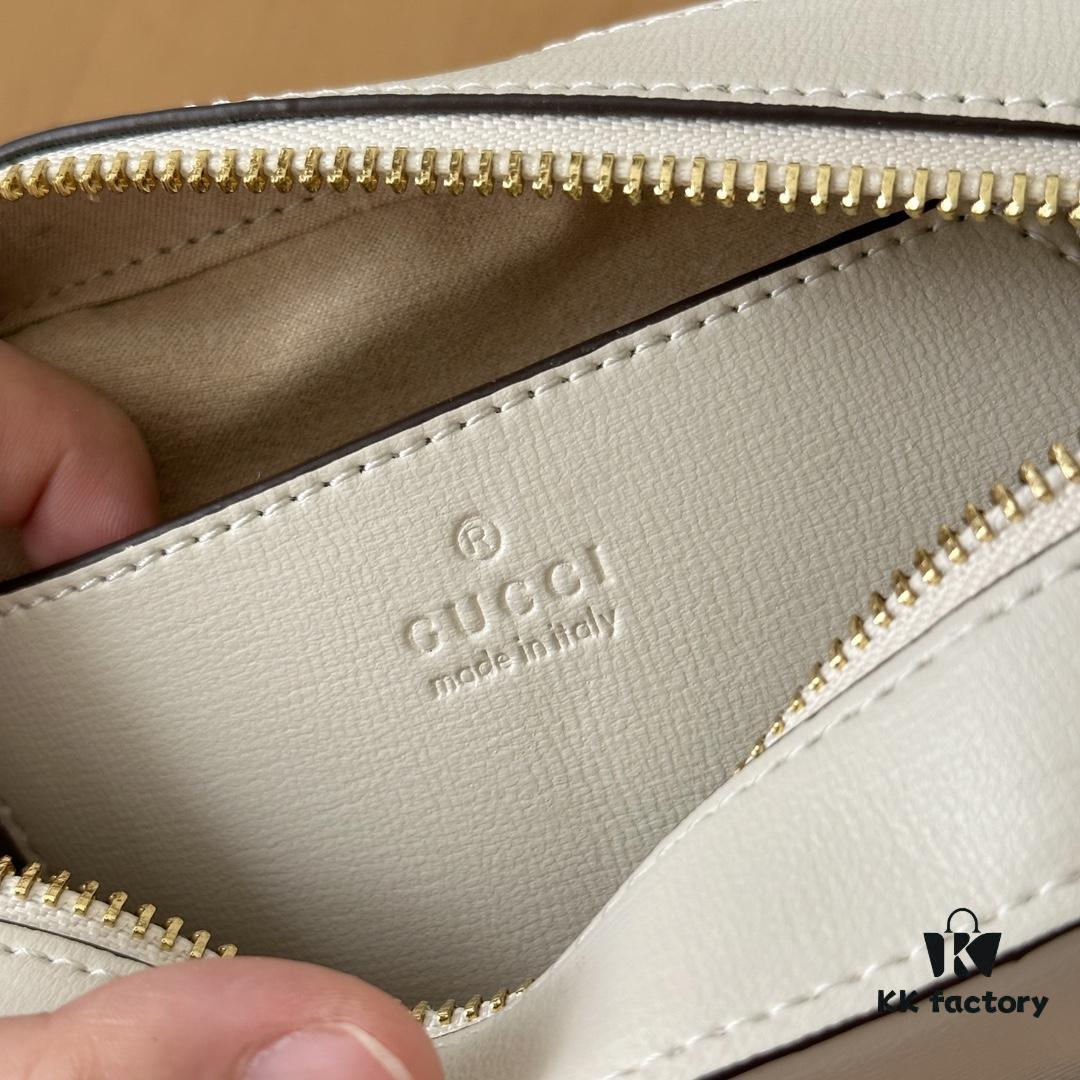 69308bc46e68136f4d9a8fd8 Gucci Horsebit 1955 Camera Bag Toast Shape, Item No: 760196 White Leather, Size: 20×13×6cm