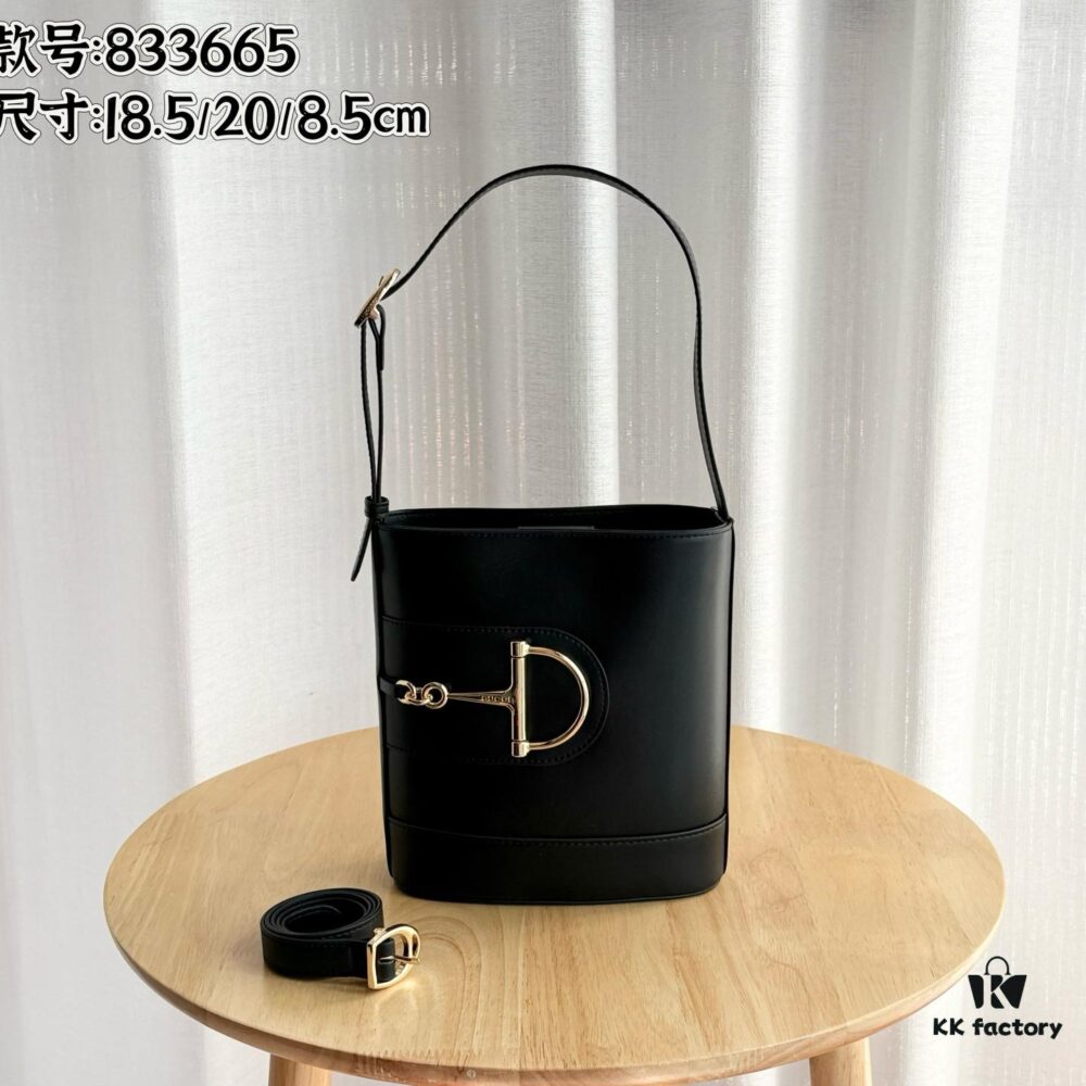 69308bda6e68136f4d9a9003 Gucci 73 Series Bucket Bag - Model 833665, Size: 18.5x20x8.5cm