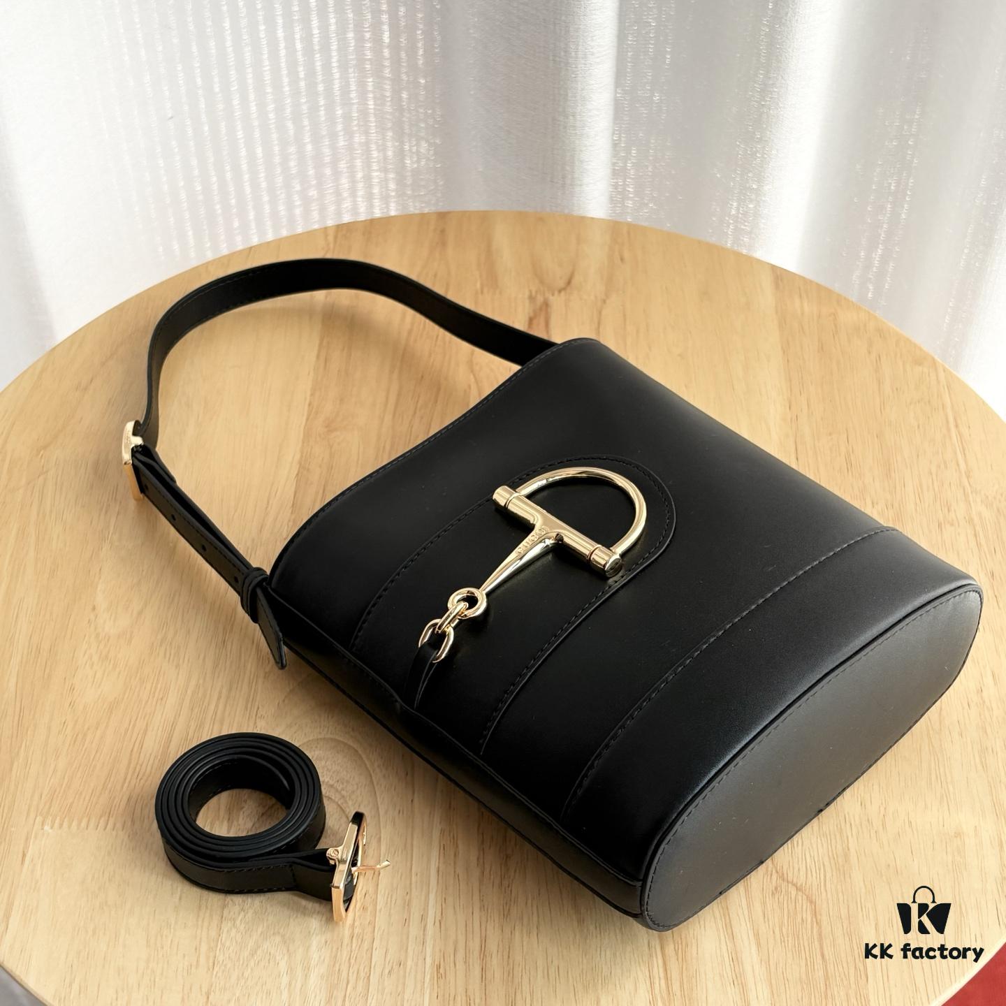 69308bdb6e68136f4d9a9005 Gucci 73 Series Bucket Bag - Model 833665, Size: 18.5x20x8.5cm