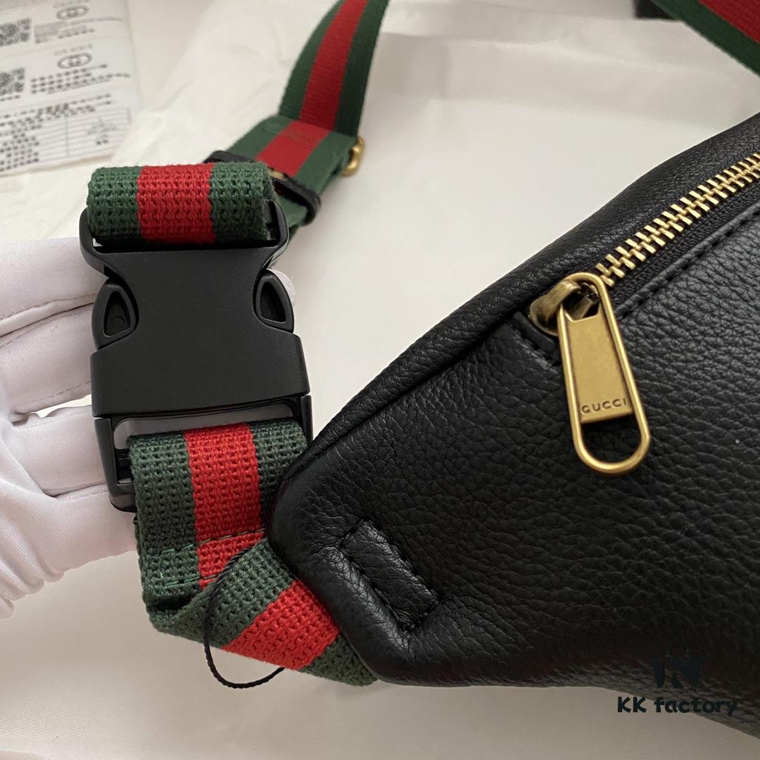 69308bf46e68136f4d9a9031 Gucci Cruise 18 x Coco Capitan Collaboration Belt Bag Model 493869 Size 28*18*8cm Soft Leather With Handwritten Graffiti Design