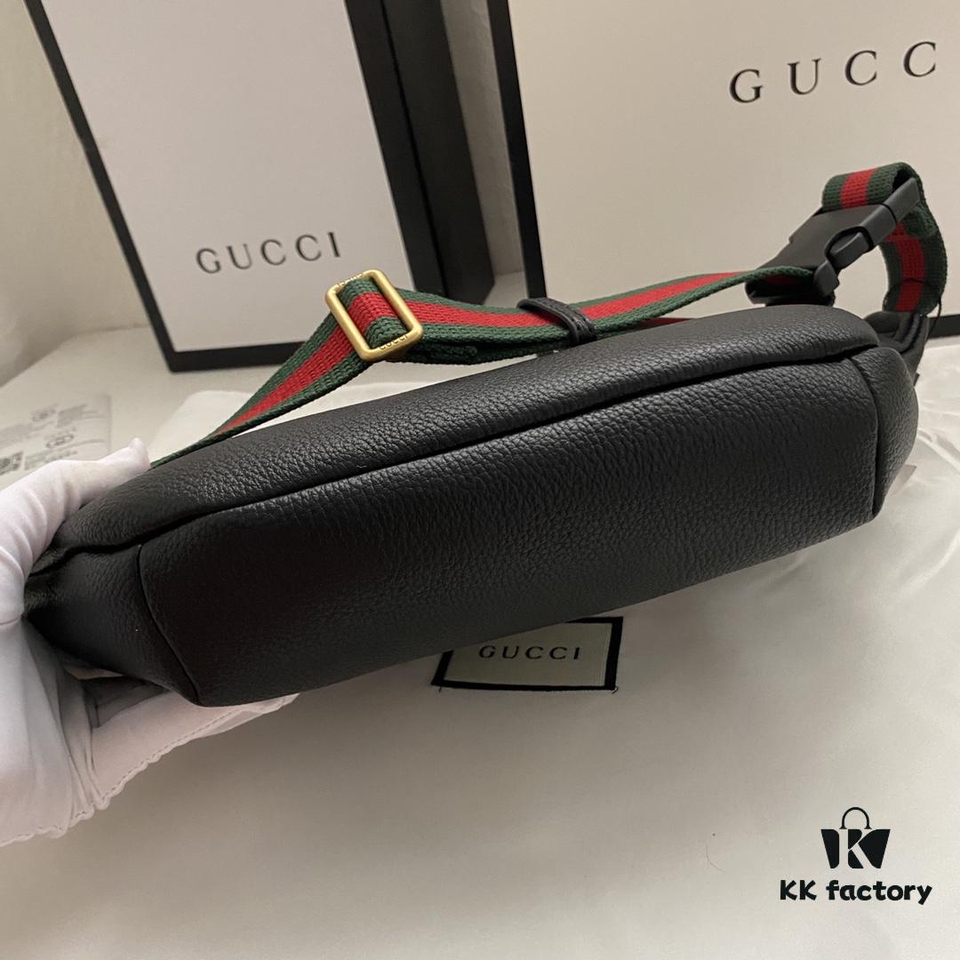 69308bf46e68136f4d9a9032 Gucci Cruise 18 x Coco Capitan Collaboration Belt Bag Model 493869 Size 28*18*8cm Soft Leather With Handwritten Graffiti Design