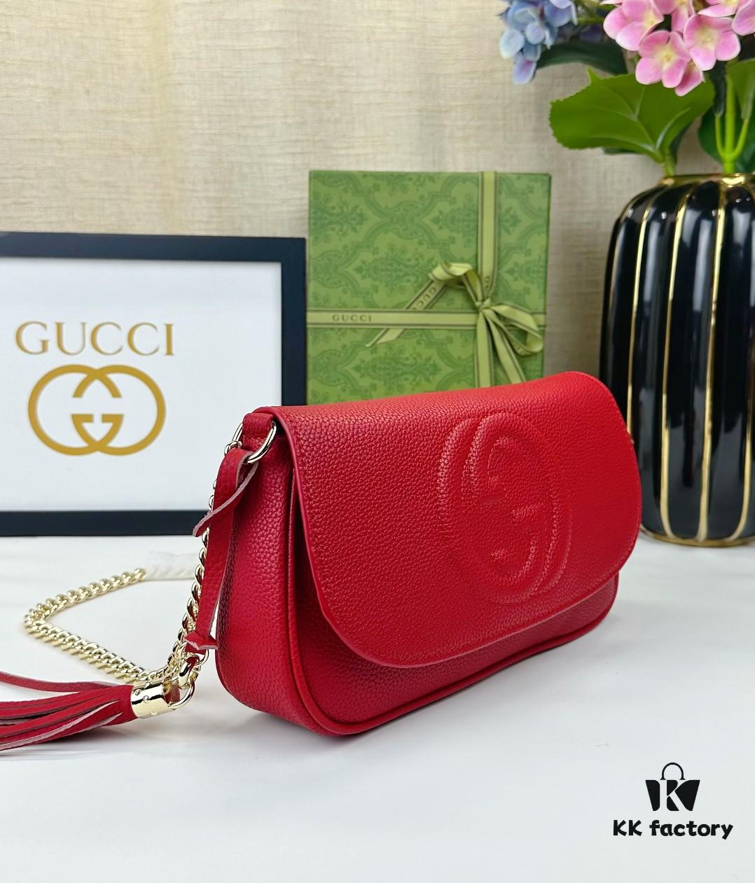 Gucci GG Marmont Bag in Full Leather Red - Irresistible Elegance and Timeless Design