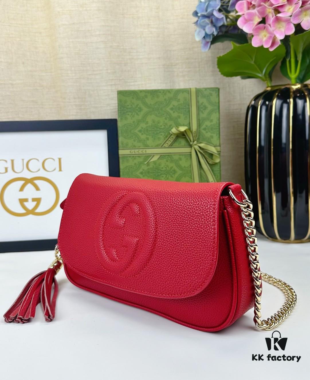 Gucci GG Marmont Bag in Full Leather Red - Irresistible Elegance and Timeless Design