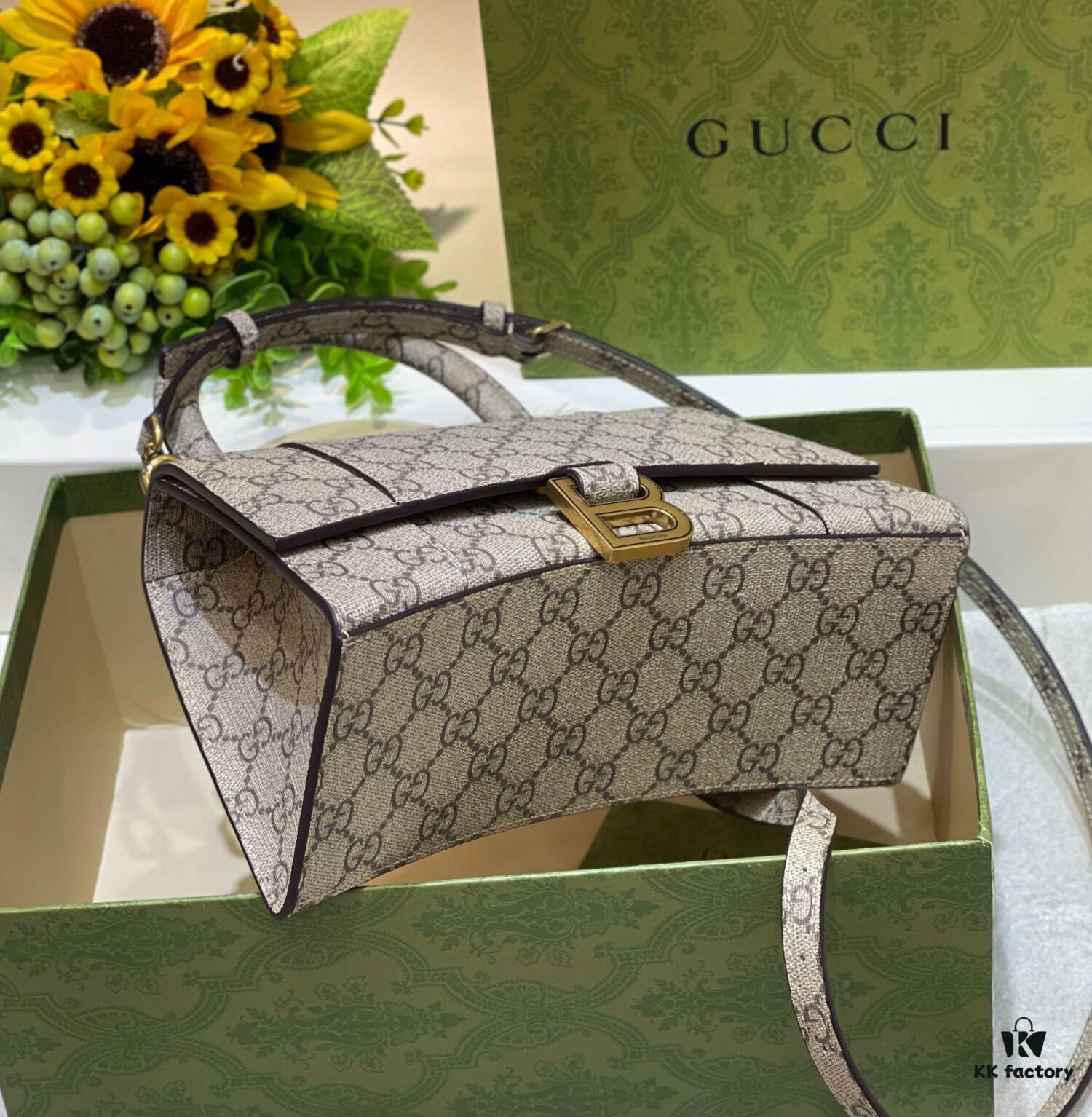 🔥GUCCI × BALENCIAGA Hourglass Bag