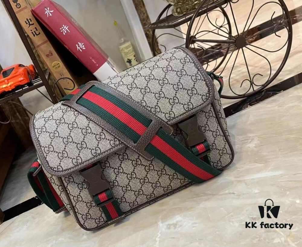69308c516e68136f4d9a90e9 GG Messenger Bag in Beige and Ebony GG Supreme Canvas