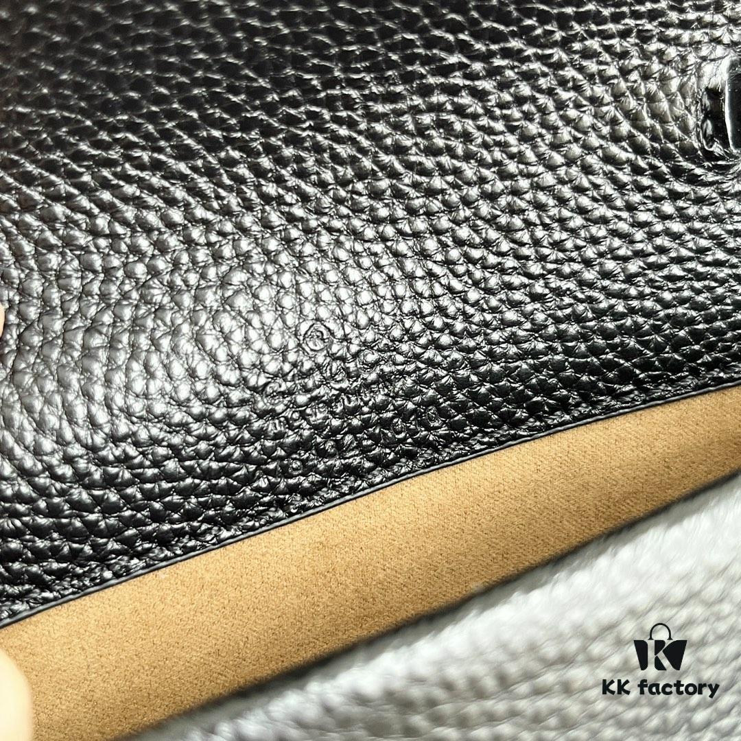 69308c956e68136f4d9a9170 Authentic Gucci Dionysus Mini 16.5 Leather Bag Model 476432 Black - Box Included