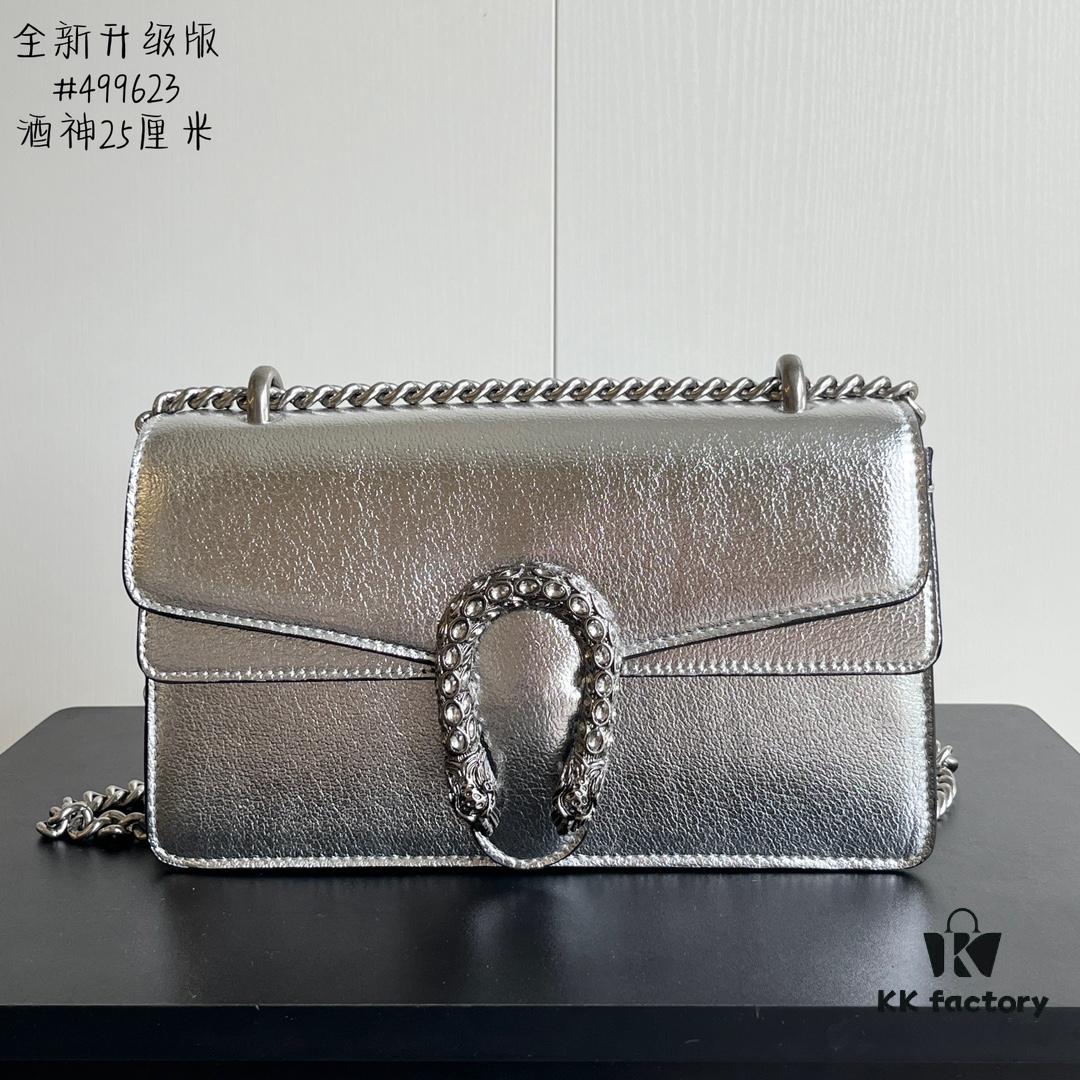 69308cdd6e68136f4d9a9204 Gucci Dionysus Diamond Buckle Bag Silver 499623