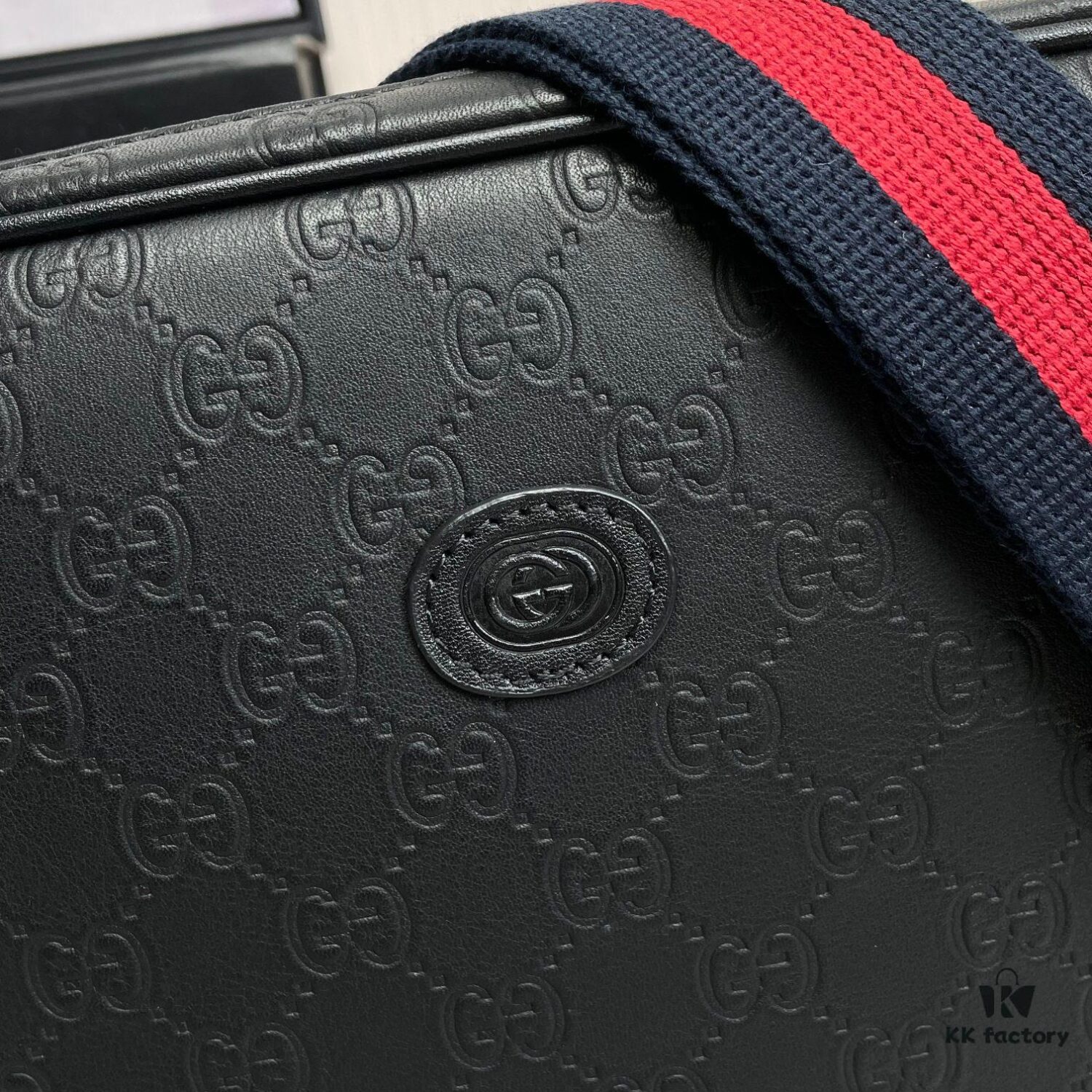 69308d1b6e68136f4d9a9285 Crossbody Bag Model 7019-4# Black Full-Grain High-End Cowhide #Top-Quality Original Design Gucci GUCCI Cabinet Popular Style