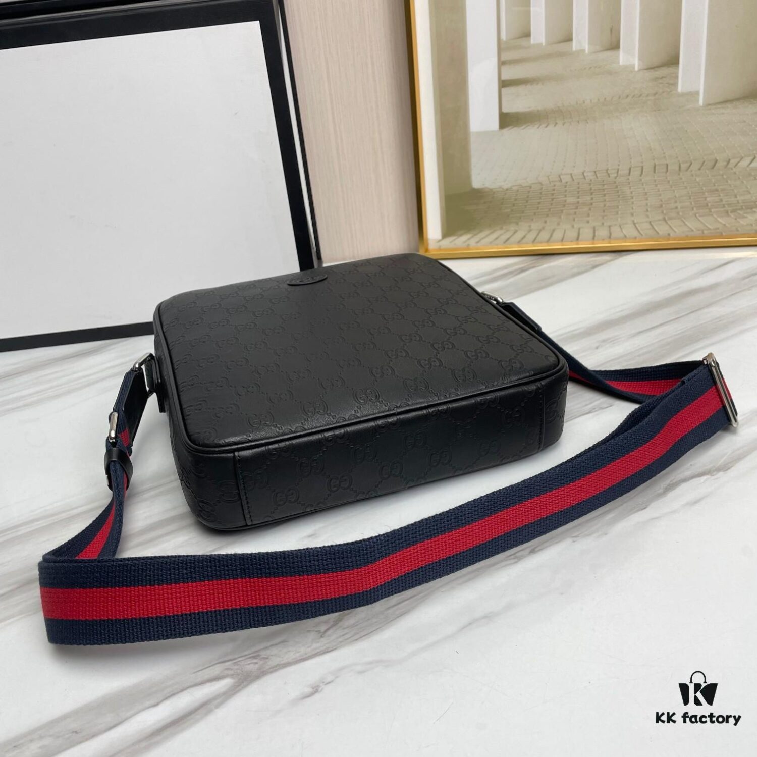 69308d1c6e68136f4d9a9286 Crossbody Bag Model 7019-4# Black Full-Grain High-End Cowhide #Top-Quality Original Design Gucci GUCCI Cabinet Popular Style