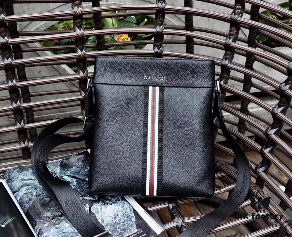 69308d246e68136f4d9a9293 New Arrival (Model 0207) Gucci Men's Casual Bag