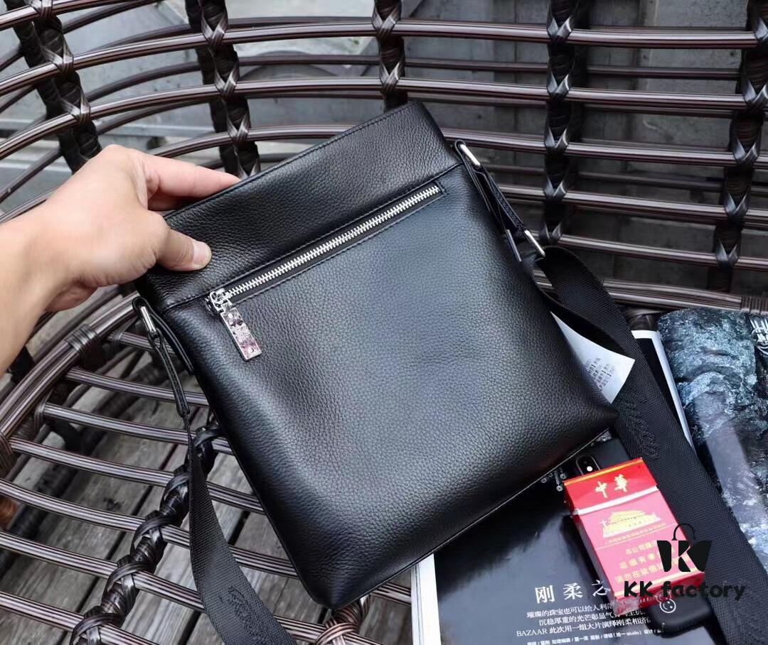 New Arrival (Model 0207) Gucci Men's Casual Bag