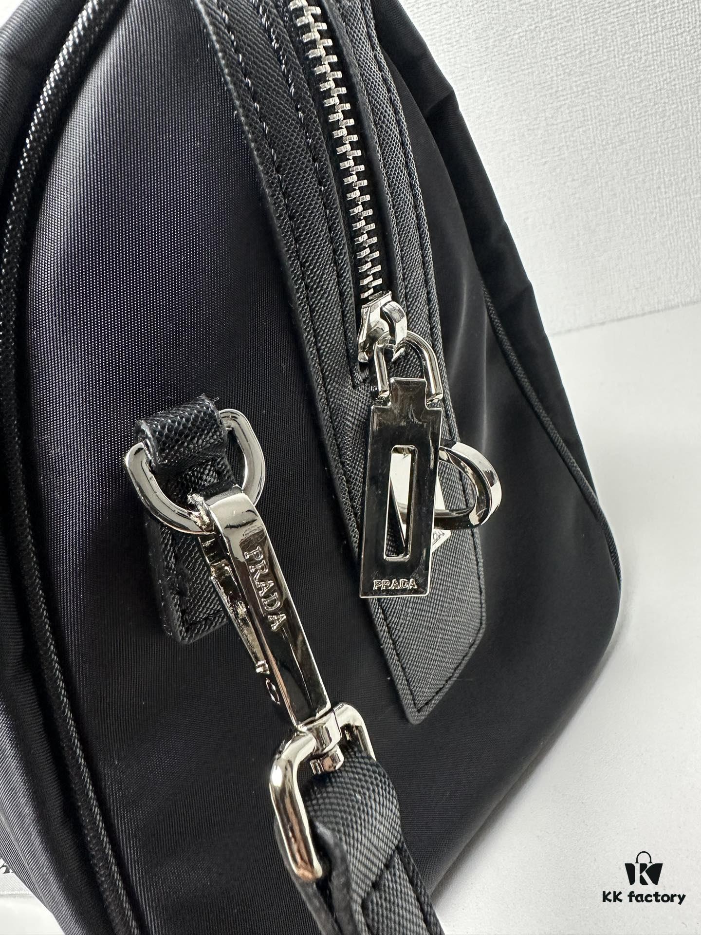 69308d796e68136f4d9a9324 Gucci New Boston Pillow Bag 31*19*16cm, Original Hardware Logo, Large Capacity, Stylish and Versatile Everyday Essential