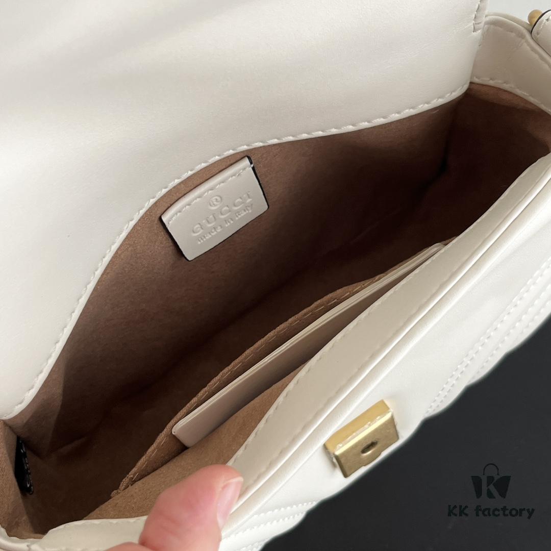 69308da76e68136f4d9a9370 Authentic Shot # GG Marmont Mini Messenger Bag 547260 Size: 21*15.5*8cm