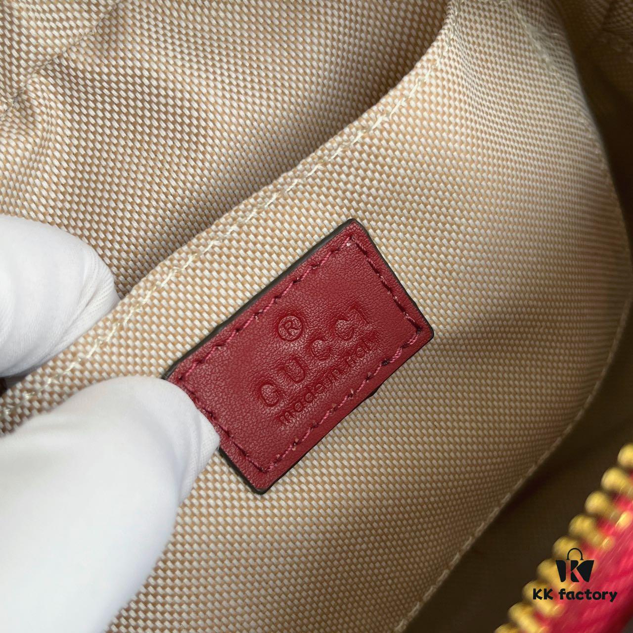 69308dbd6e68136f4d9a9395 Gucci Blondie Camera Bag Model 742360 Genuine Top-Grain Leather Size 21*15.5*5.5cm