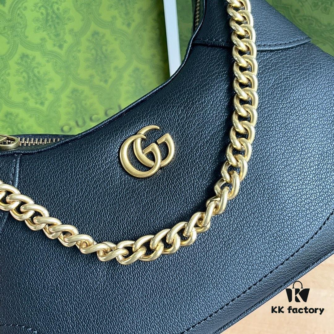 69308de16e68136f4d9a93db Gucci New Hobo Crescent Bag in Black, Model No. 731817, Size 25×19×7cm