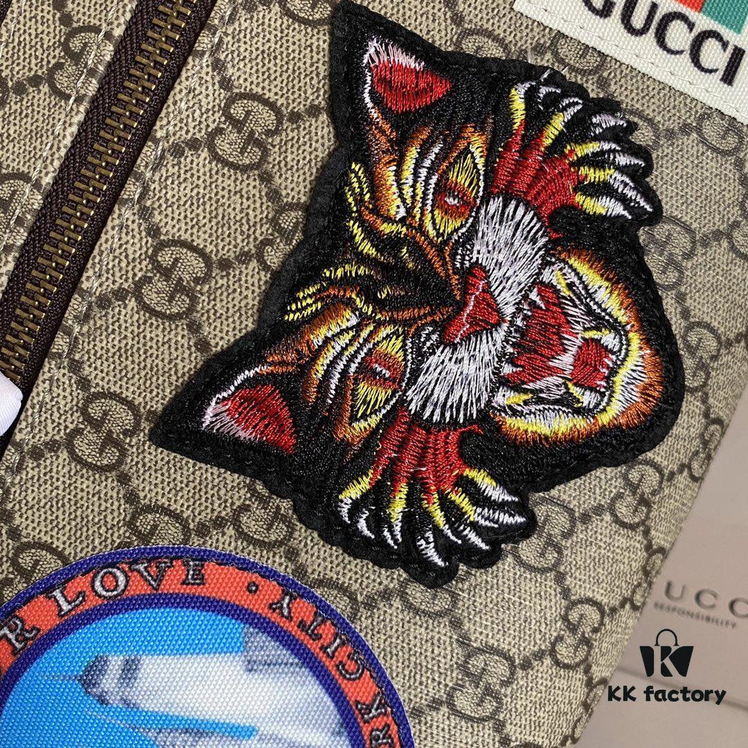 69308df56e68136f4d9a9401 Authentic Photo # Model: 529711 Embroidered Tiger Dimensions: 28x18x8cm. GG Ophidia Always Draws Inspiration from Travel with Various Fashionable Embroideries Such as Planet Motifs and Vintage-style Details, Retro Airmail-style Piping, and Classic Gucci Logo from the Archive Design Fanny Pack ✅ Waist Bag ✅