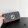 69308e0d6e68136f4d9a9432 Authentic Gucci Blondie Bag 725215 with Box 21x10.5cm