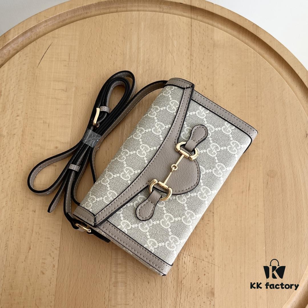69308e386e68136f4d9a948a Gucci 1955 Horsebit Mini Crossbody Bag Model: 699296 Oatmeal