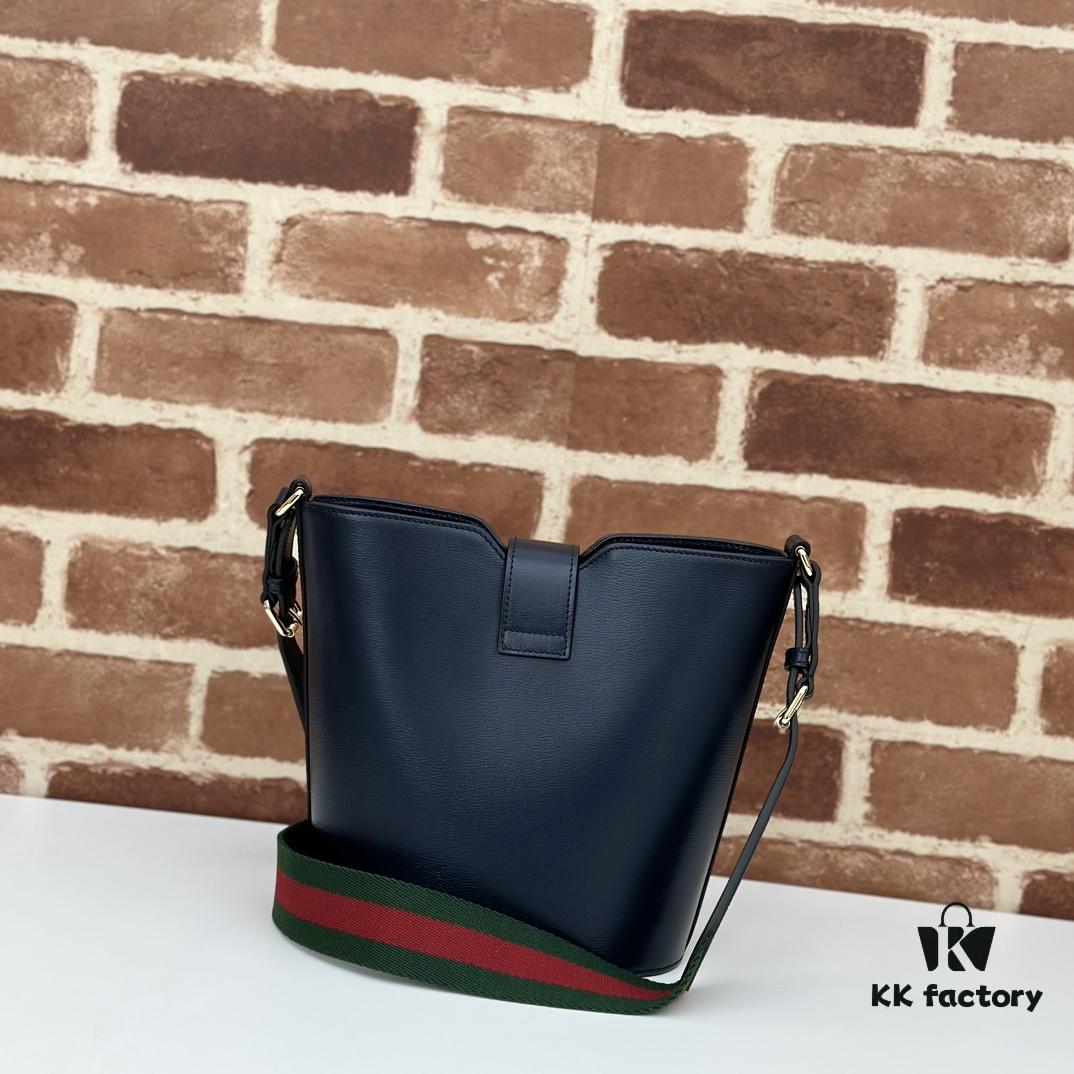 69308e9e6e68136f4d9a9551 GUCCI New Arrival Cabinet Quality, Top Original Single Product, Real Item Photography, Model Number: 782908 Deep Blue, Size: W18.5xH20.5xD12.5cm, In Stock for Immediate Shipment