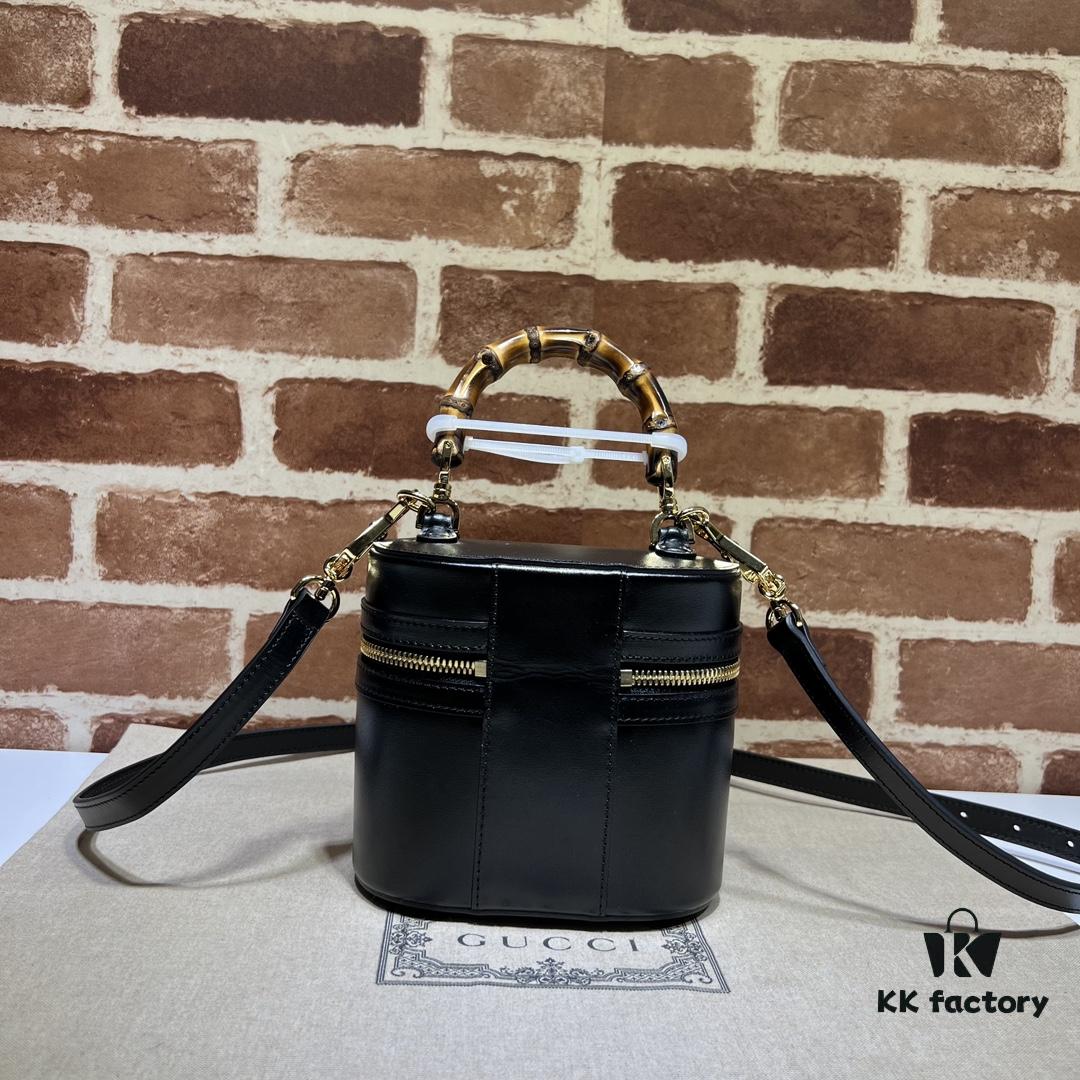 GUCCI New Arrival High-Quality Original Order Item, Real Photo, Model No. 760200g, Size 15.5×13.5×4