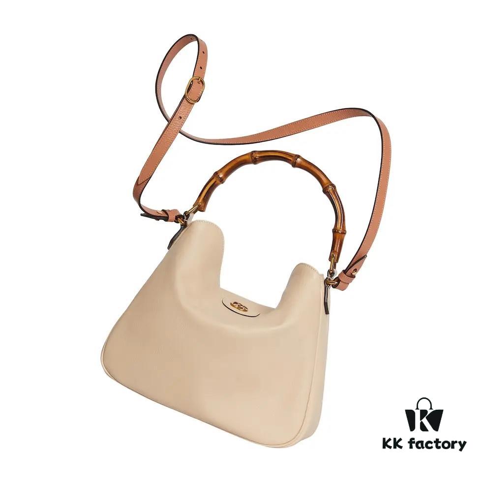 69308f856e68136f4d9a9736 GUCCI New Arrival Cabinet Quality, Top Original Single Item. Actual Product Photos. Model No. 746124 Light Apricot, Dimensions: 30×23×6.5 cm. In Stock for Immediate Delivery.