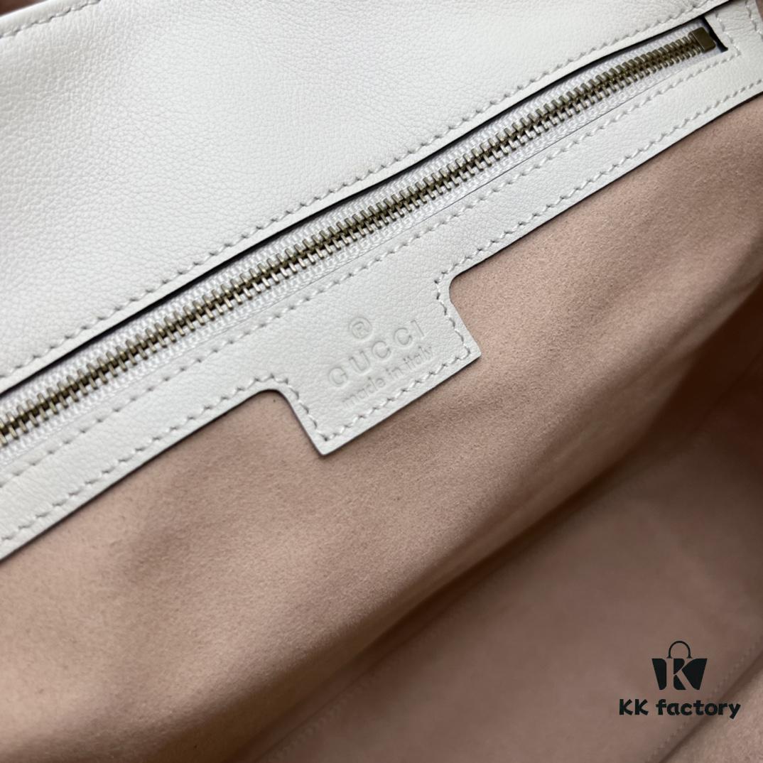69308f966e68136f4d9a975a GUCCI New Arrival Cabinet Quality, Top Original Single Item. Actual Product Photos. Model No. 746124 White, Dimensions: Width 30 × Height 23 × Depth 6.5. In Stock for Immediate Shipment.