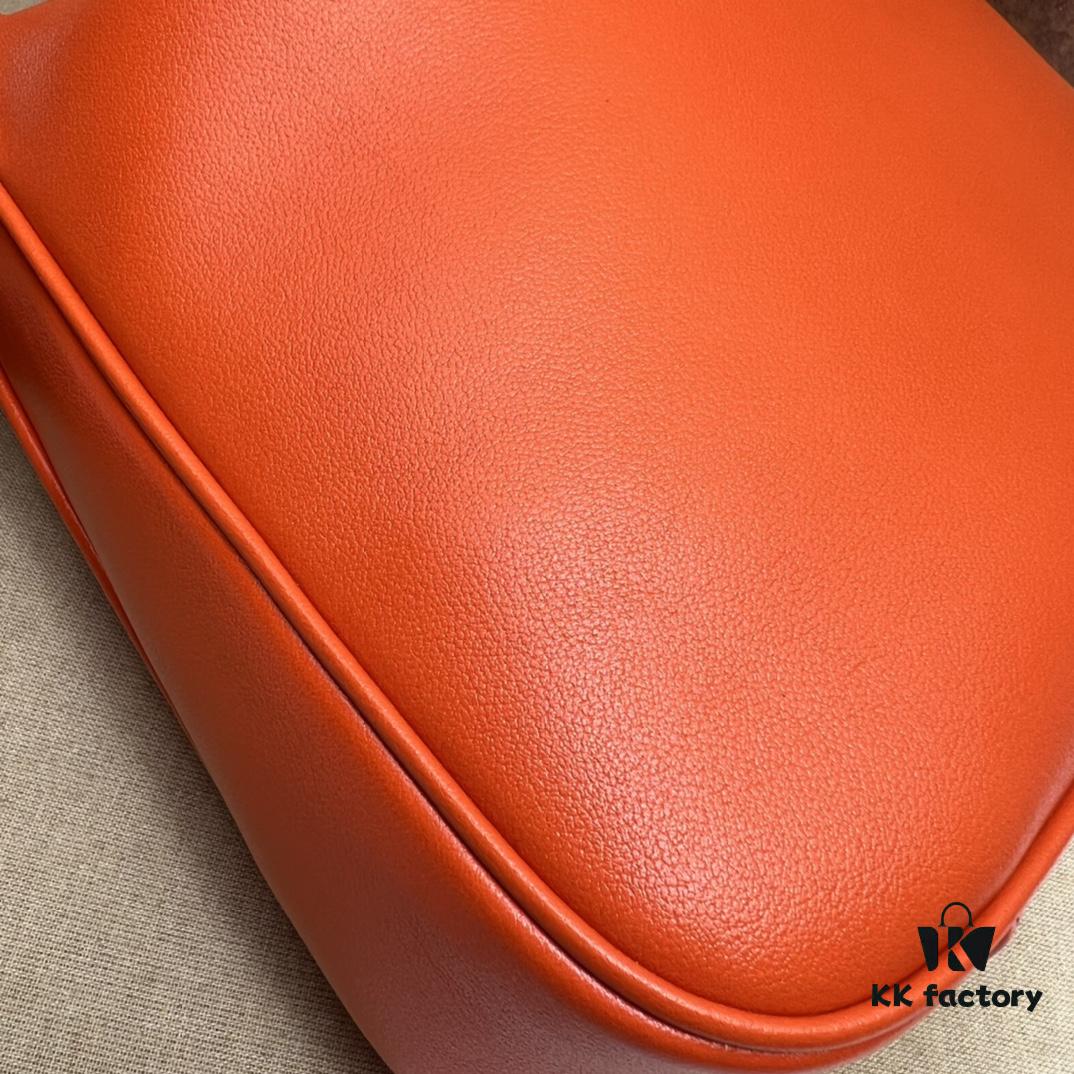 69308f9f6e68136f4d9a976c GUCCI New Arrival Cabinet Quality, Top Original Single Item. Actual Product Photos. Model No. 746124 Orange, Dimensions: 30×23×6.5 cm