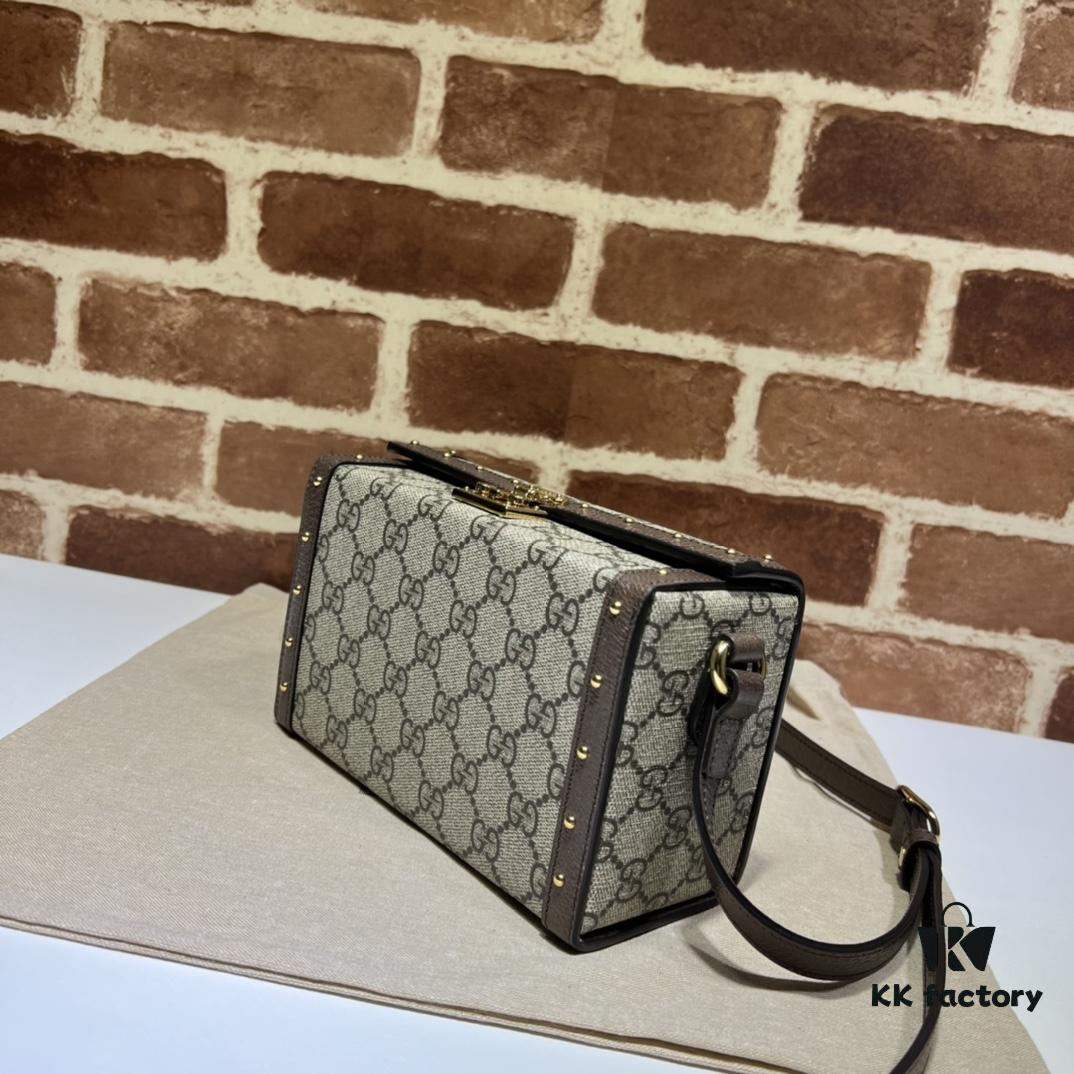 GUCCI New Arrival Cabinet Quality, Top Original Single Item, Actual Photos. Model No. 678460 Coffee Color, Dimensions 18.5×10.5×7.5cm, In Stock Ready to Ship