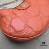 69308fde6e68136f4d9a97f4 GUCCI High-End Original Stock, In-Stock Item, Real Photo, Model No. 739736 Orange, Size: 21cm (W) x 14cm (H) x 6cm (D)
