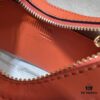 69308fe06e68136f4d9a97f6 GUCCI High-End Original Stock, In-Stock Item, Real Photo, Model No. 739736 Orange, Size: 21cm (W) x 14cm (H) x 6cm (D)
