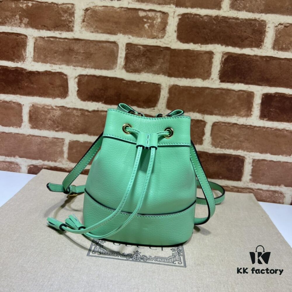 693090246e68136f4d9a9891 GUCCI Counter Quality, Top Original Single Item, Actual Photos! Model No. 550620 Mint Green, Size: 15 x 18 x 9.5 cm (W x H x D), In Stock