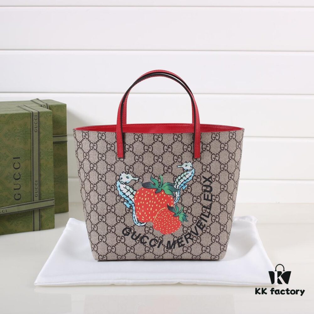 693090ab6e68136f4d9a99b9 GUCCI Hot-Selling Item, Boutique Quality, Top-Tier Original Order Stock, Real Product Photos, Stylish Handheld Bag, Model No.: 410812 Hippocampus, Dimensions: 21x20x10cm! In Stock for Immediate Shipment