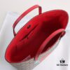 693090ae6e68136f4d9a99c0 GUCCI Hot-Selling Item, Boutique Quality, Top-Tier Original Order Stock, Real Product Photos, Stylish Handheld Bag, Model No.: 410812 Hippocampus, Dimensions: 21x20x10cm! In Stock for Immediate Shipment