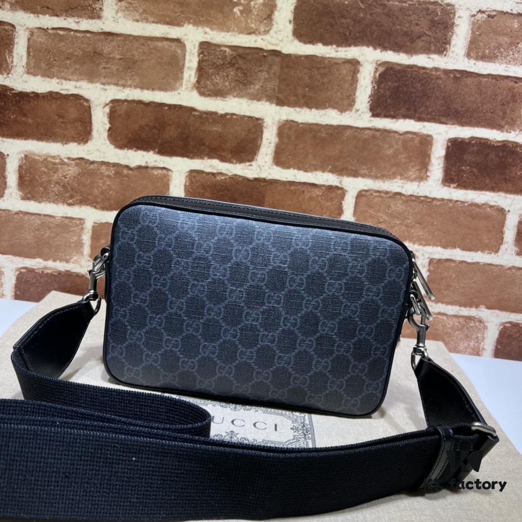 GUCCI New Arrival Cabinet Quality, Top Original Single Item, Actual Photos! Model No.: 703468 KJiao, Dimensions: 24.5 x 16 x 4.5 cm, In Stock for Immediate Shipment