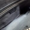 GUCCI New Arrival Cabinet Quality, Top Original Single Item, Actual Photos! Model No.: 703468 KJiao, Dimensions: 24.5 x 16 x 4.5 cm, In Stock for Immediate Shipment