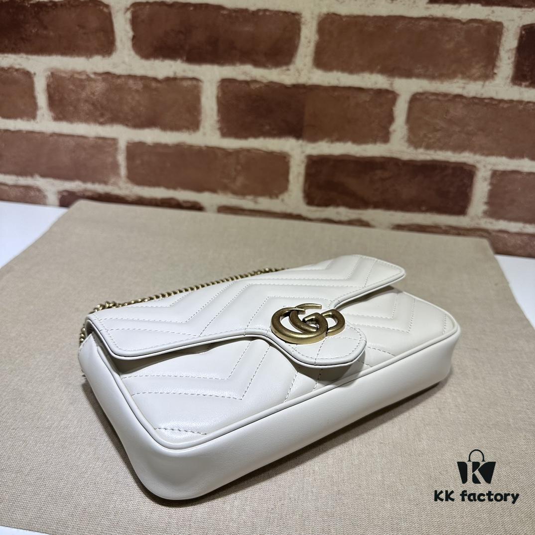 693090bd6e68136f4d9a99dd GUCCI New Arrival Cabinet Quality, Top Original Single Item, Actual Photos. Model No. 751526 White Apecar, Size 21×12×5 cm, In Stock and Ready to Ship