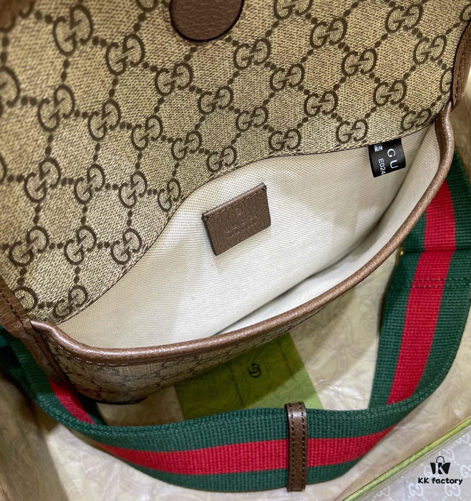Gucci Tiger Head Bag