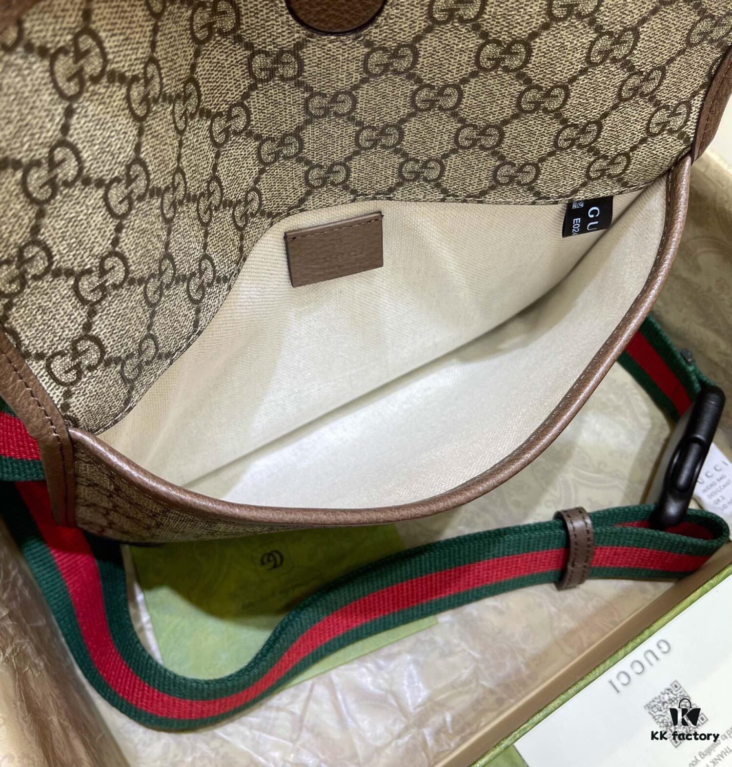 Gucci Tiger Head Bag