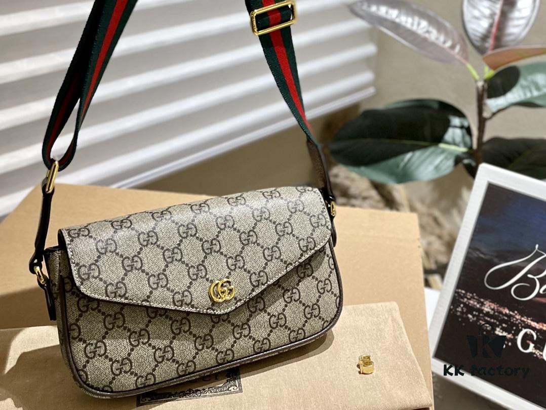 Gucci New Arrival Mahjong Bag, Envelope Style, Must-Have for Travel, Colored Strap