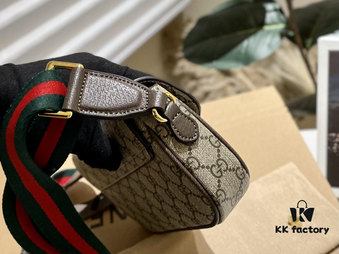 Gucci New Arrival Mahjong Bag, Envelope Style, Must-Have for Travel, Colored Strap
