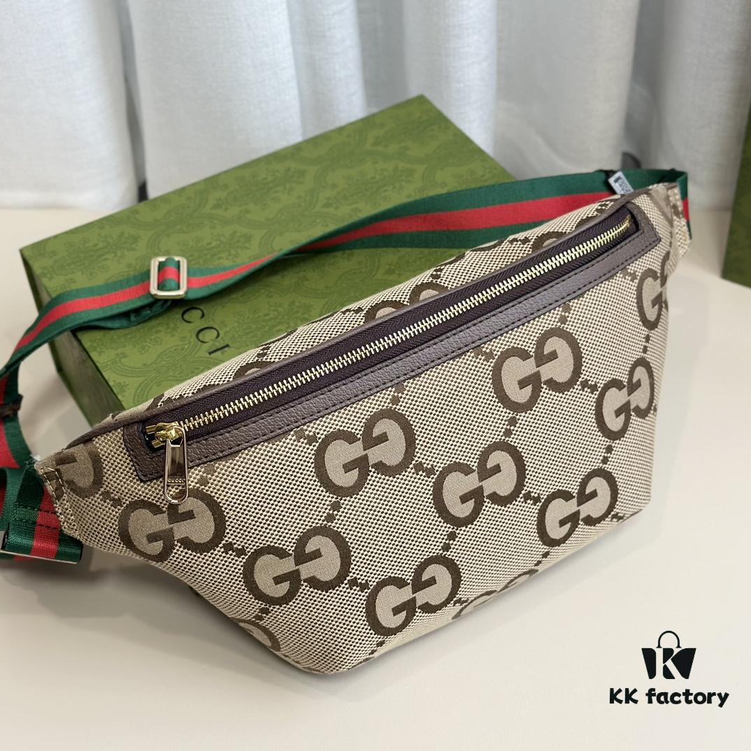 693092a16e68136f4d9a9d1f Gucci Super Double G Jumbo Series Belt Bag, Model Number: 696031 Coffee Fabric
