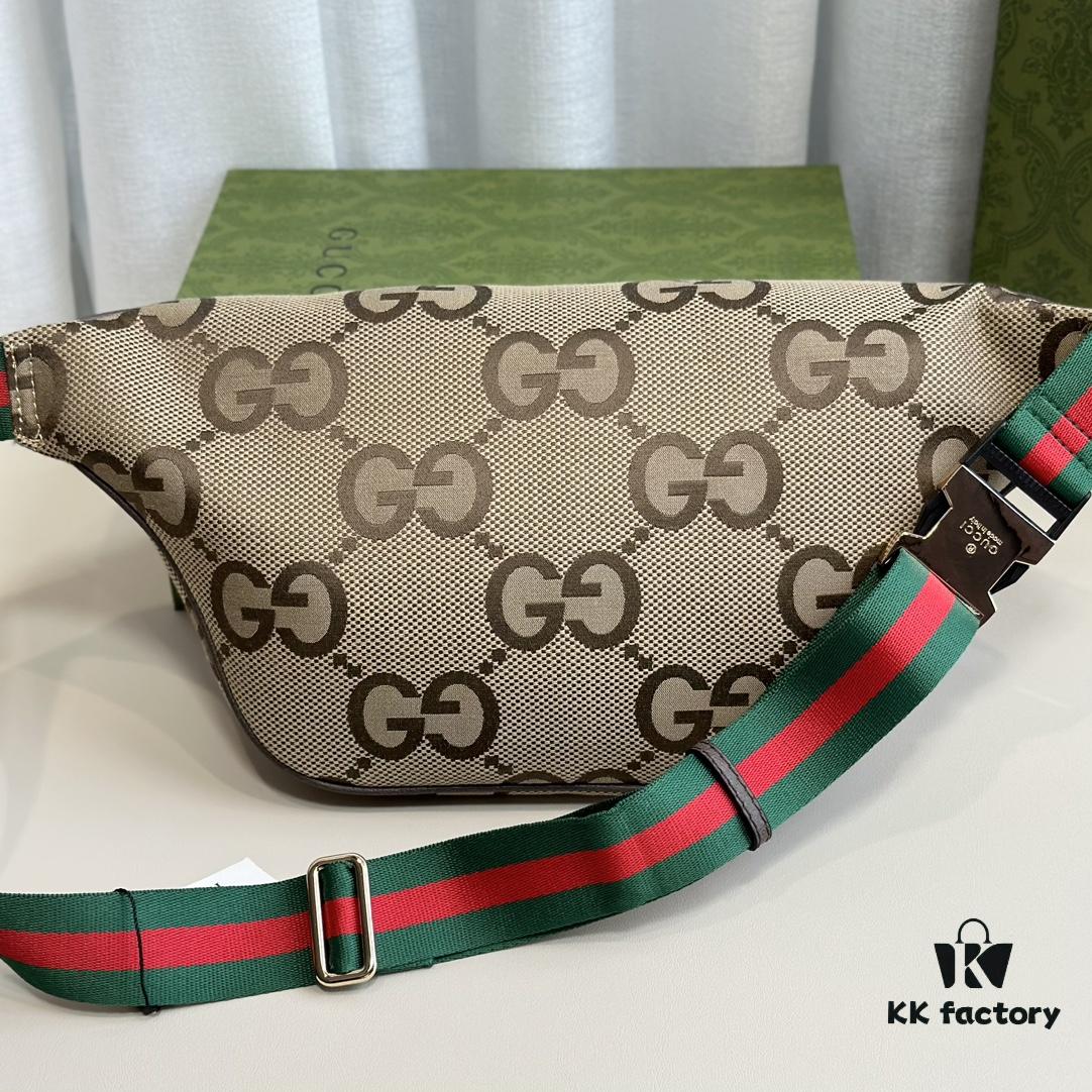 693092a56e68136f4d9a9d22 Gucci Super Double G Jumbo Series Belt Bag, Model Number: 696031 Coffee Fabric