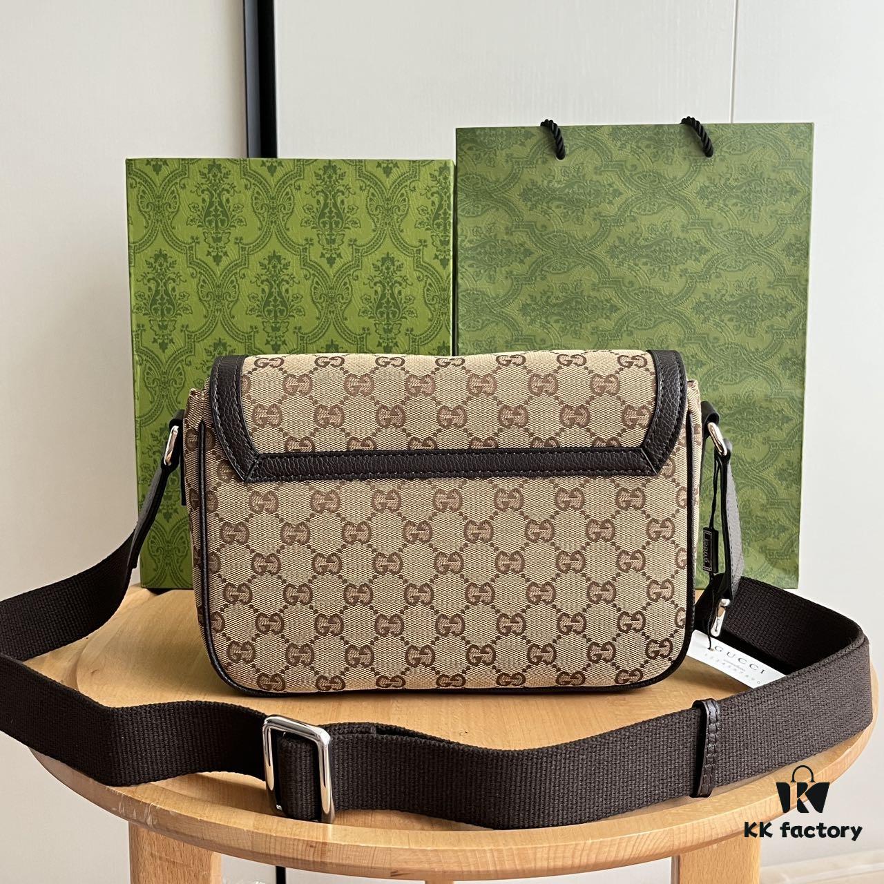 693092b76e68136f4d9a9d41 Gucci New Flat Messenger Bag Model 449172 Khaki