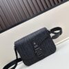 693093196e68136f4d9a9dd3 The Perfect Touch with Box — A Romantic Encounter with Time