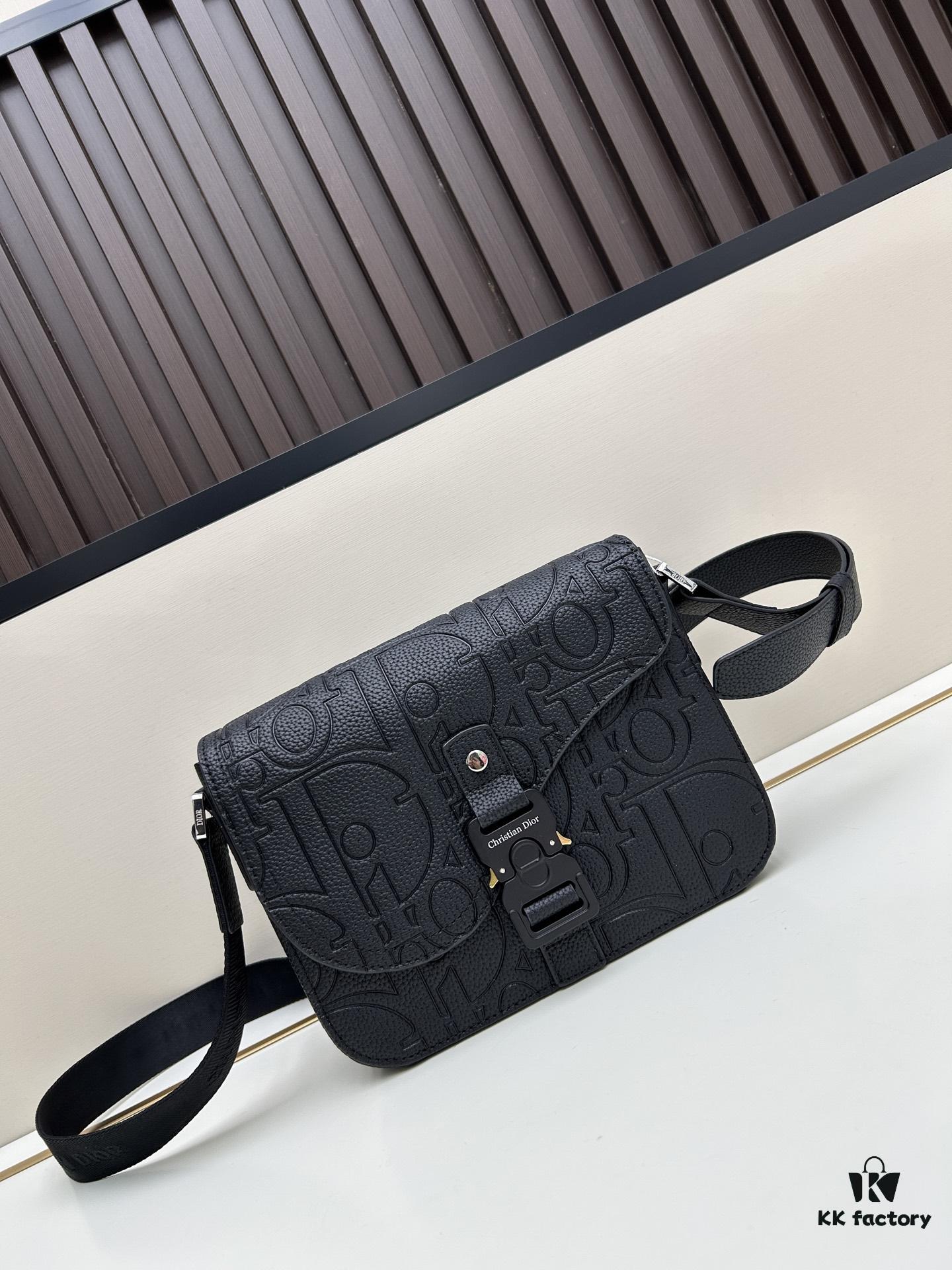 693093196e68136f4d9a9dd3 The Perfect Touch with Box — A Romantic Encounter with Time